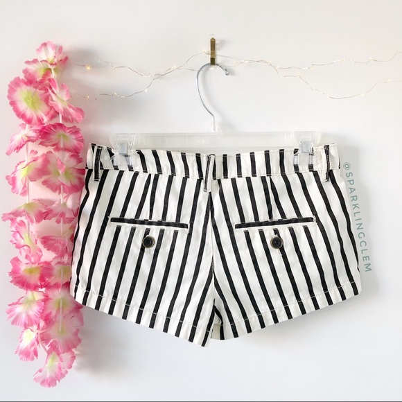 Forever 21 striped zebra shorts - Picture 2 of 5